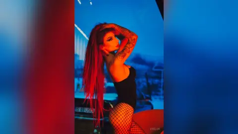 EveLux — Heels and fishnet