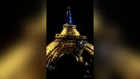 SarayYork — Baise💋Moi !