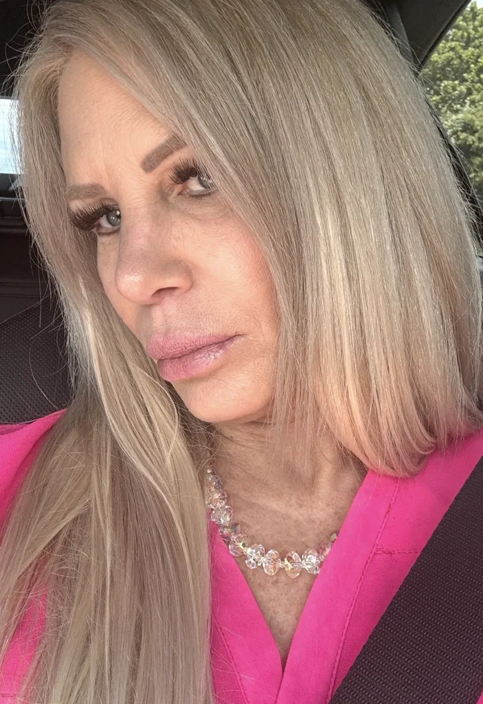 SecretSinXO — Streamate Photos