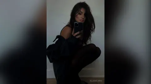 AllexaClarks — Selfies