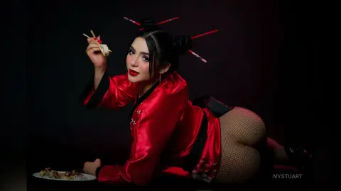 IvyStuart — Halloween🔥