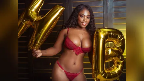 FarahLucy — 🎂🎈