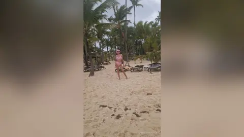 ArnellaDuvale — Vacay mood