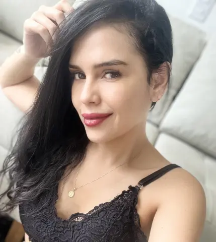 Lunaparker2023 — Streamate Photos