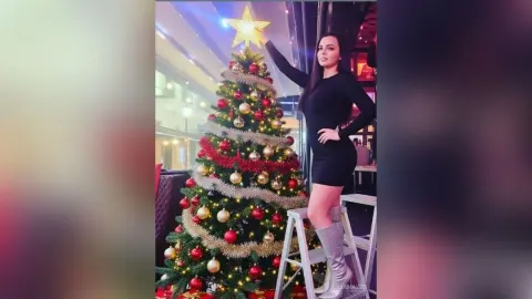JuliaHayss — christmas time!