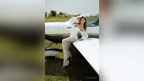 KaylaMinov — Fly Me Rich ✈️