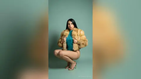EmilianaEscobar — Sexy💖