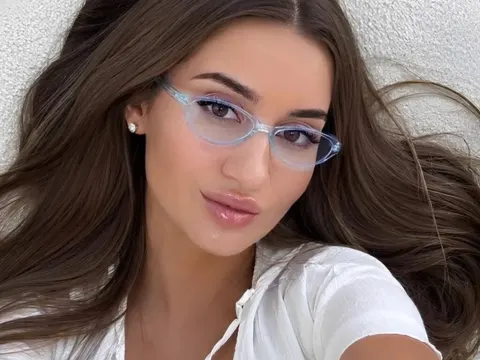 MoniKoni — LiveJasmin cam model