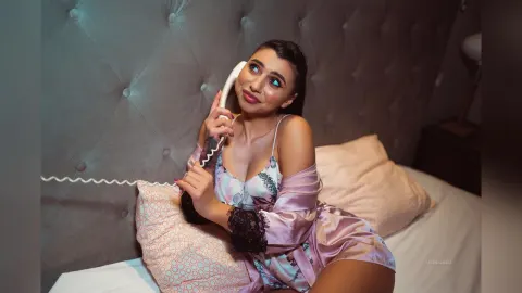 MilenaJaye — Kiss me thru the phone