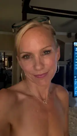 BellaBare — Streamate Photos