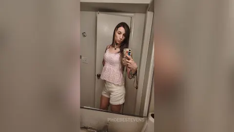 PhoebeStevens — SmokeShow686