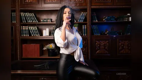 LiaDash — Smoking in Library