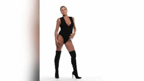 CharlizeEriksen — Heyyy