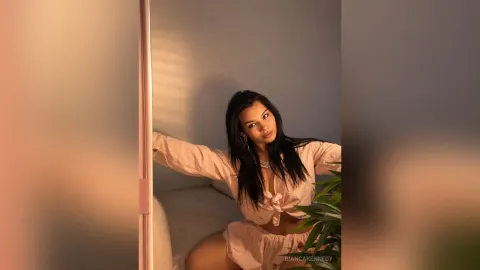 BiancaKennedy — Sweet Preview