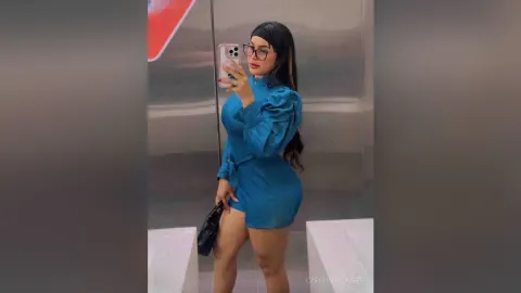 CarolinaGomees — Hot