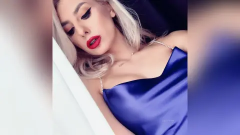 Anna — Classy