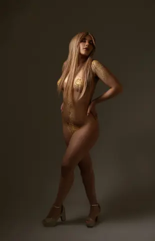 SwweetMoon — Streamate Photos