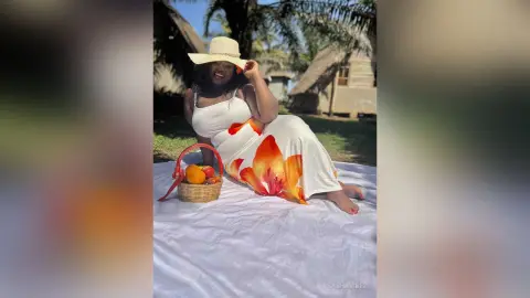 SashaVibez — lonely summer