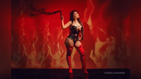 GabrielaAromms — 7