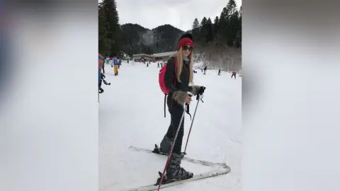 AmeliaGrandes — selfie Japan