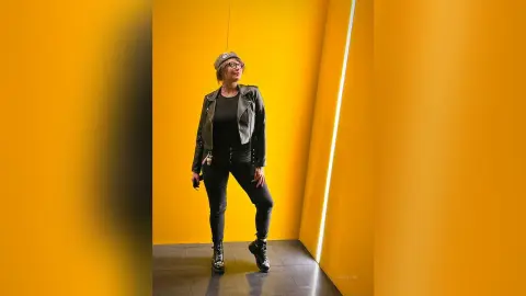 NellSton — Yellow1