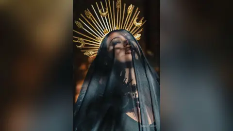 IngridSaint — Haloween!