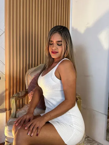 ValentinaCrown — Streamate Photos