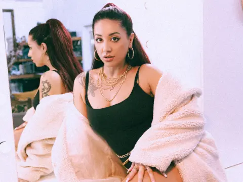 SexxySable — Streamate Photos