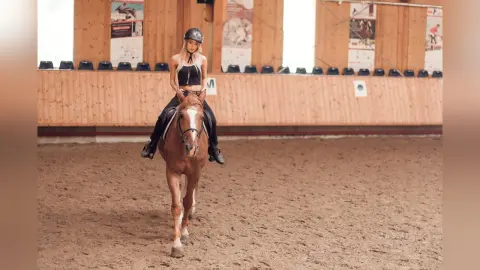 CarolineMayer — Horse ride:)