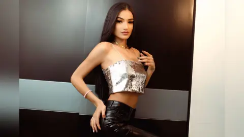 AlisonSantana — Playful girl ♥