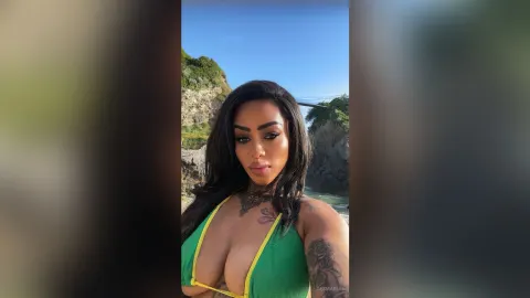 Desmaria — Desaree Maria
