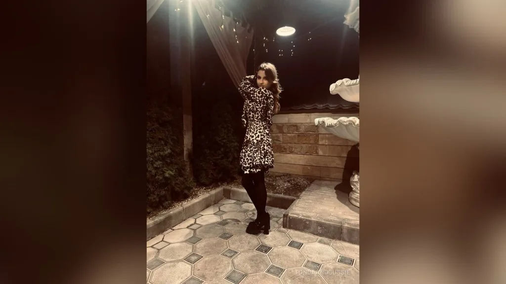 TondaAndGussie — your Lovely Emily