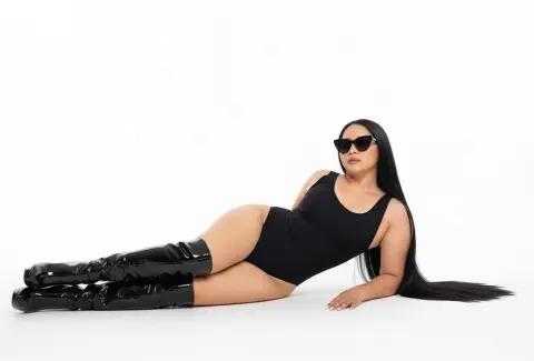 Elissa21 — Streamate Photos