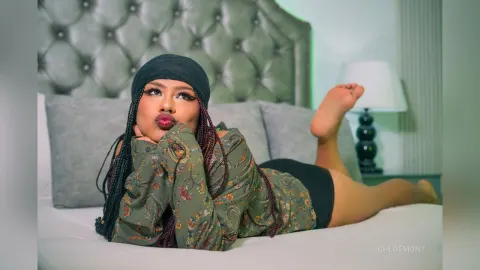 ChloeMont — Sweet, sexy, unforgettable. 💋