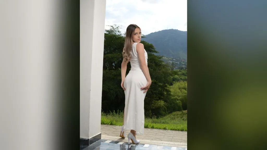 BritanyBennett — Dress White