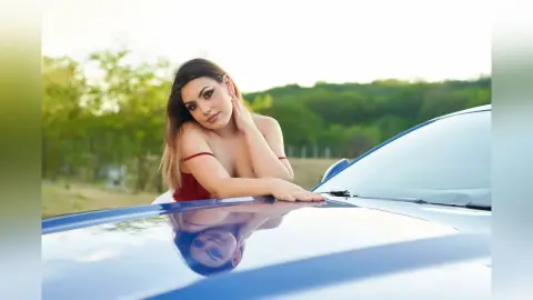 TaraAllison — 🥰  𝕲𝖎𝖗𝖑 𝖜𝖎𝖙𝖍 𝖕𝖔𝖜𝖊𝖗 🏎️