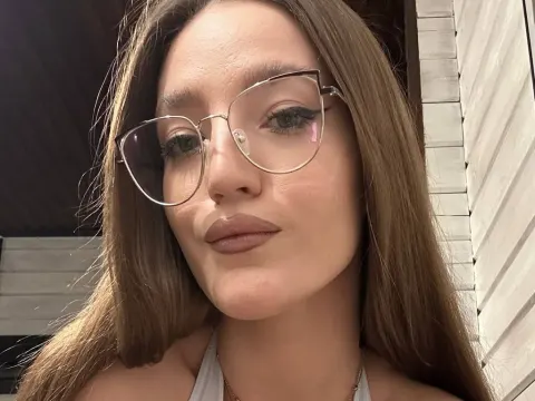 MaryannLiquori cam model