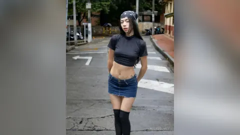 LaylaVelvet — 🍆