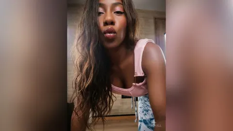 VictoriaRoyall — Un día rosa