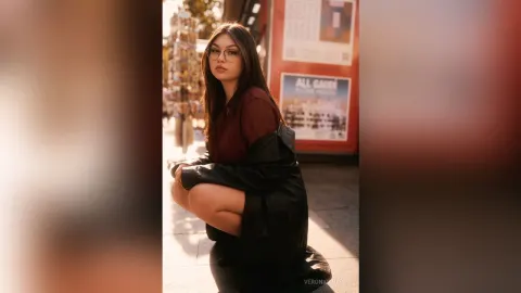 VeronicaHardy — Street walking