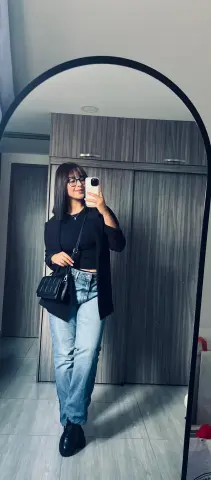 EllyyG — Streamate Photos