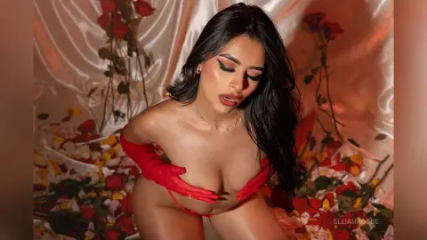 ElliahRosse — Romantic date 🌹