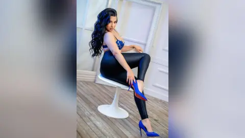 NiaSalvatore — An ass to die for