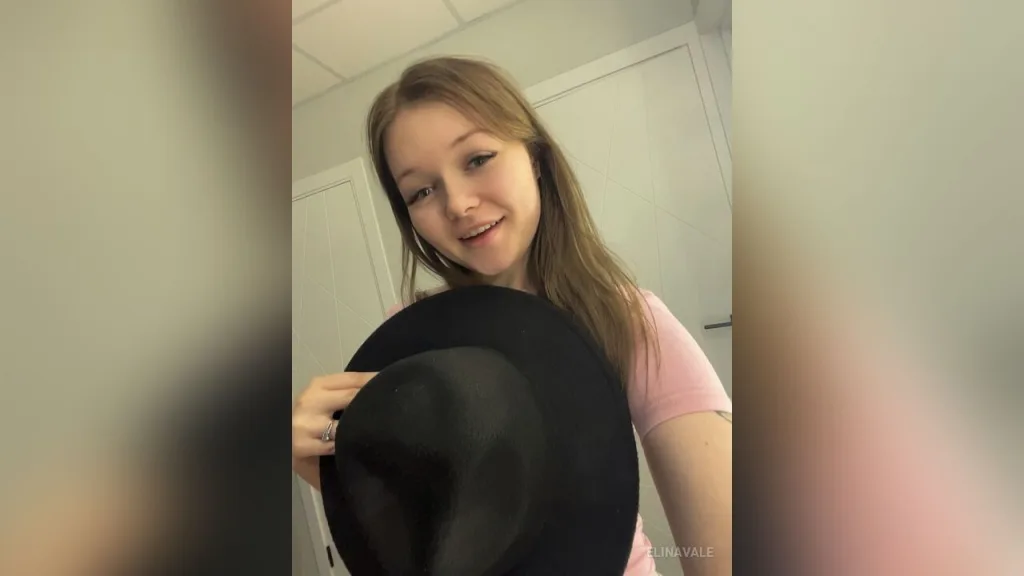 ElinaVale — Soft secret