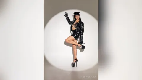 NikkitaHernandez — .