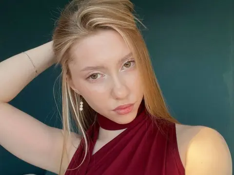 CarylonBenzer cam model