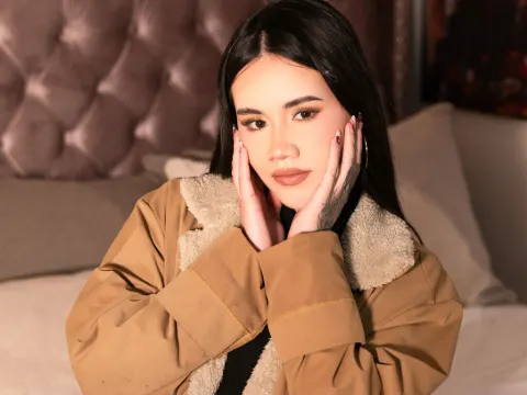 KaviRose — LiveJasmin cam model