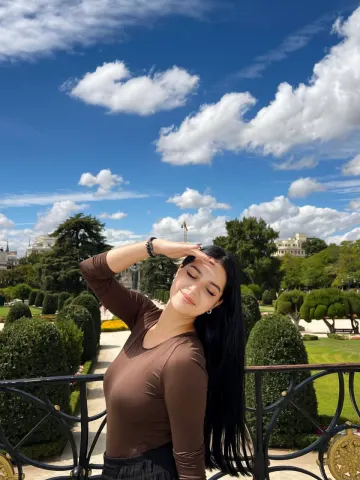 HoneyVelvet — Streamate Photos