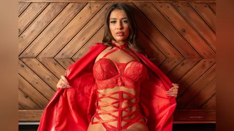Caprice — Red Latex
