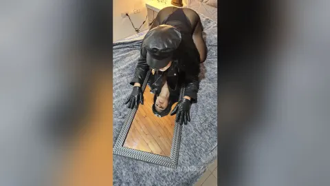 NikkitaHernandez — .